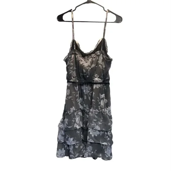 American Eagle women’s belted gray/white floral, ruffled dress, size 12 - Picture 2 of 6